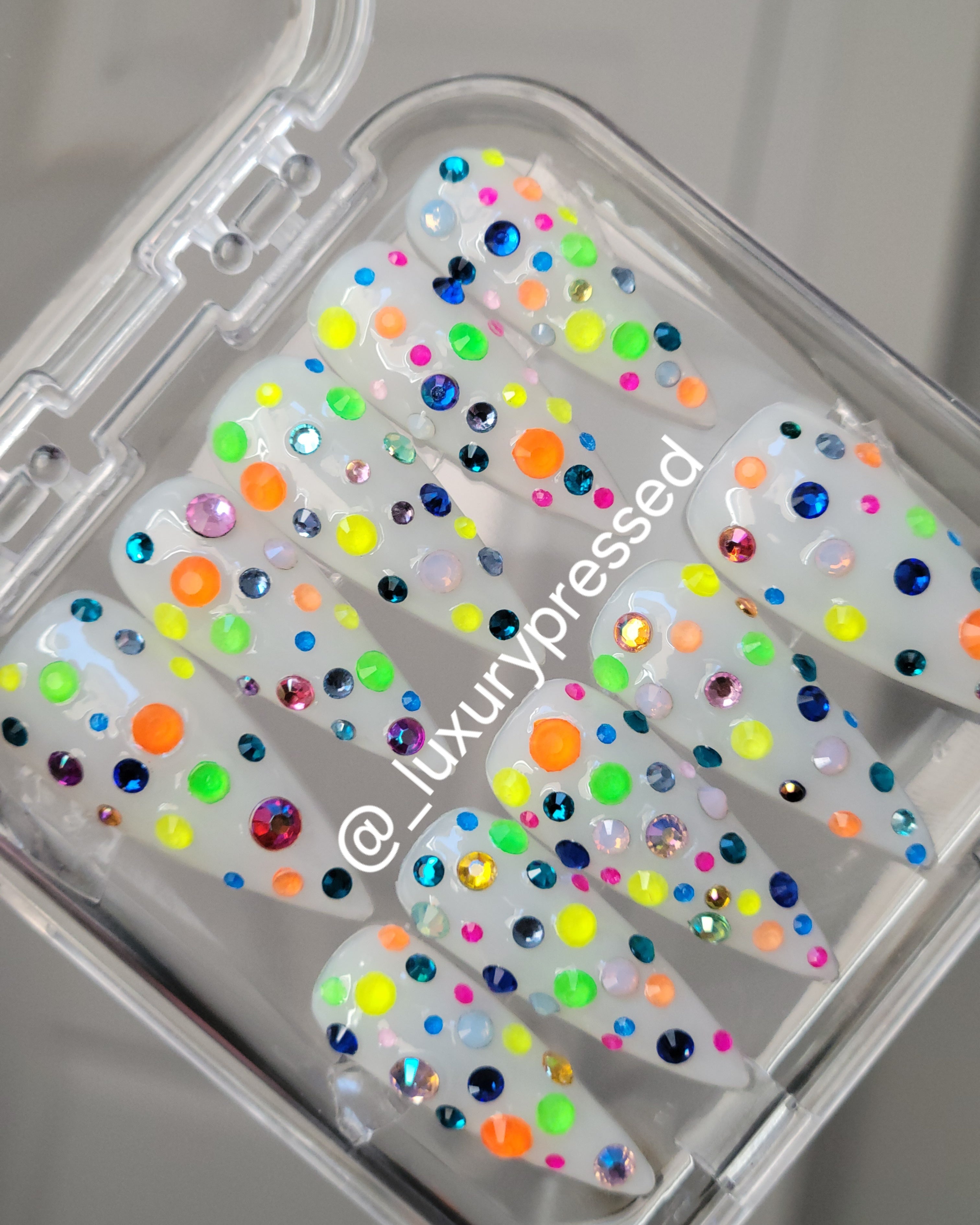 Nail case